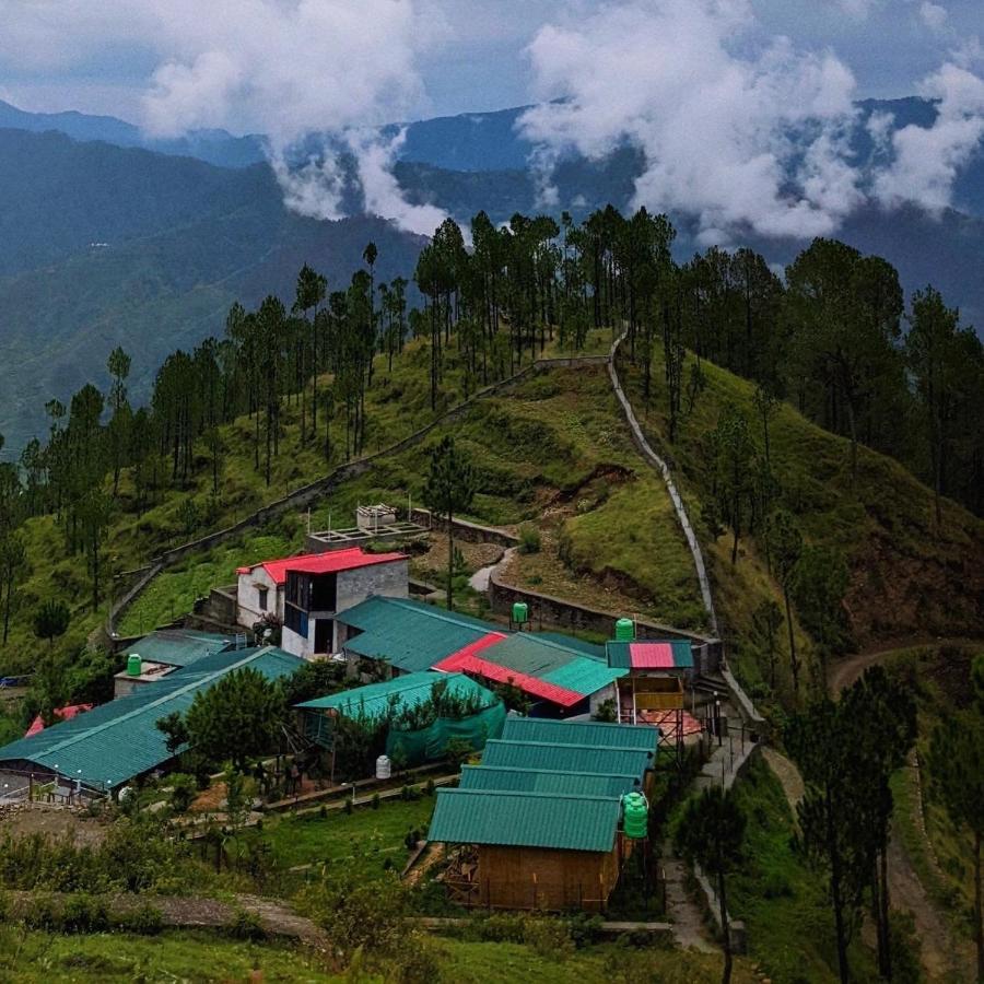 Ferienwohnung BSR Farms Pauri Exterior foto