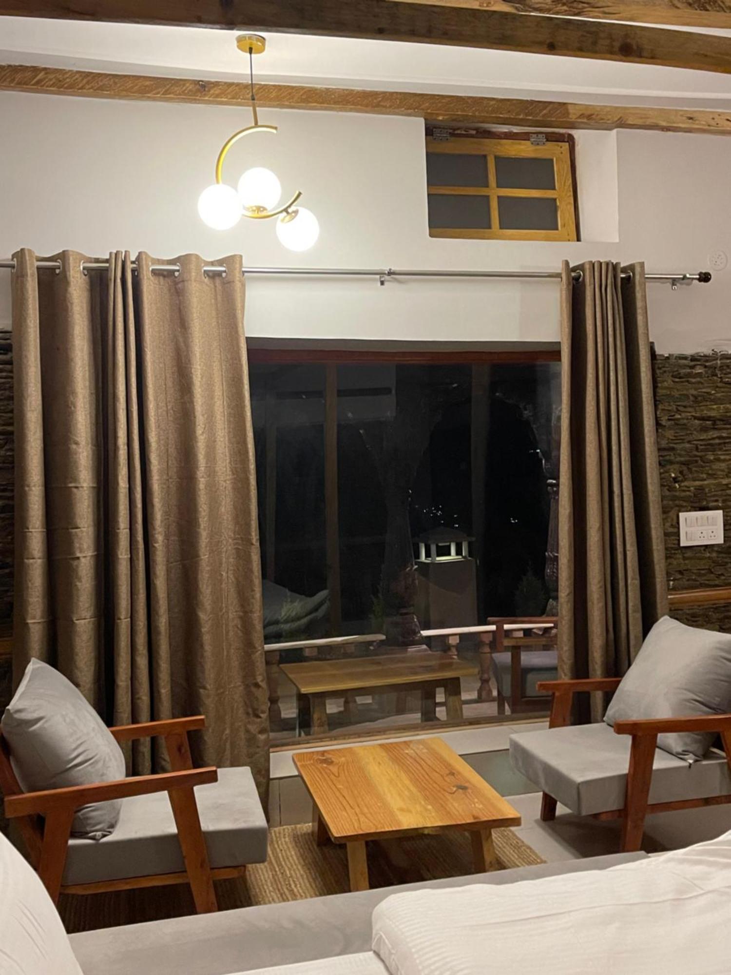 Ferienwohnung BSR Farms Pauri Exterior foto