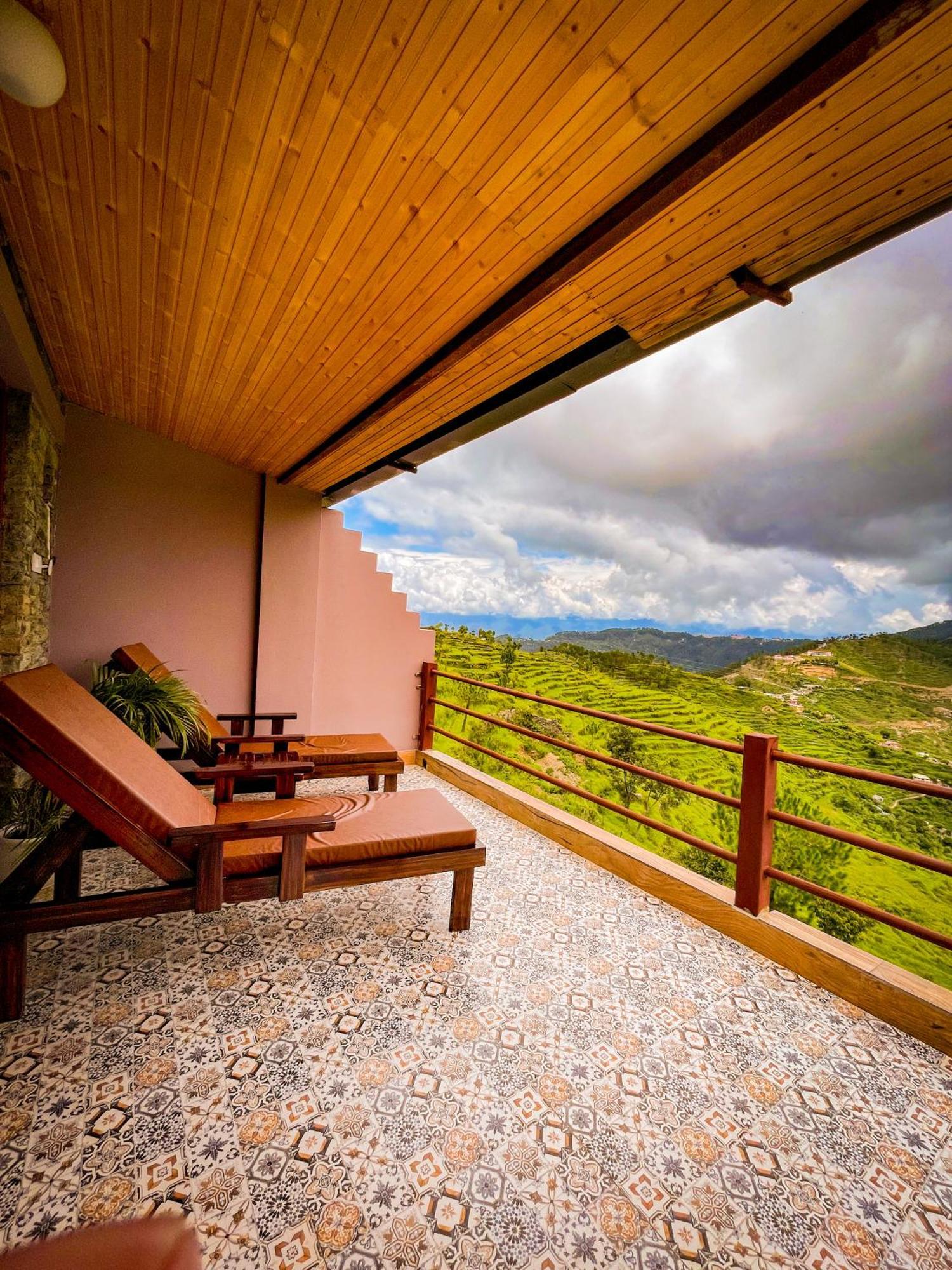 Ferienwohnung BSR Farms Pauri Exterior foto