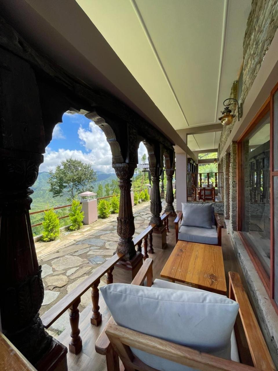 Ferienwohnung BSR Farms Pauri Exterior foto